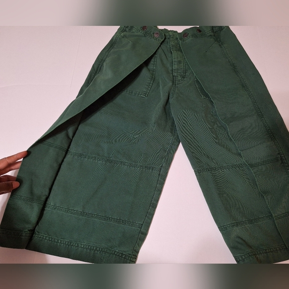 💎NWOT Free People "Keep Calling" Green Crop (Jorts) Pants - Picture 8 of 15